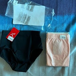 Brand new dancer’s shorts. Black and pink.